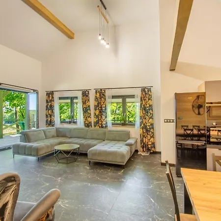 Zielone Morze I Jezioro *